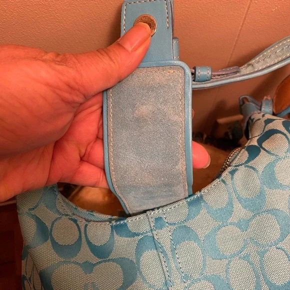 Coach Y2K Soho Buckle Flap Hobo, Shoulder Bag - Picture 15 of 17